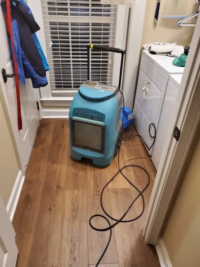 Commercial dehumidifier deployed for Flood Damage Cleanup in Groves
